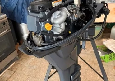 Motore fuoribordo YAMAHA 15 CV QUATTRO TEMPI 2022