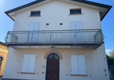 Bifamigliare con garage vic.ze Soragna