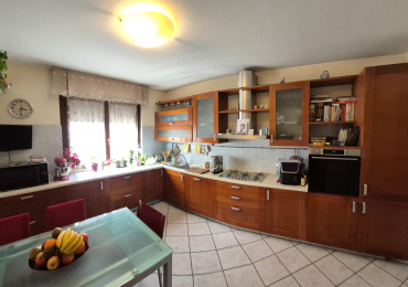 Cucina componibile ad angolo