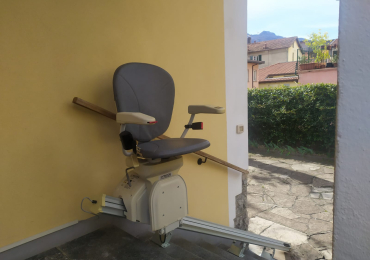 MONTASCALE A POLTRONCINA PER ANZIANI E DISABILI