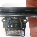 MACCHINA DA SCRIVERE OLIVETTI 40