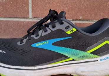 BROOKS GHOST 15