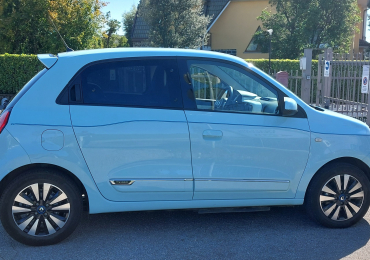 Vendo Renault Twingo elettrica Intens