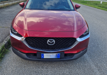 Auto MAZDA cx 30