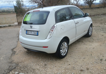 Automobili YPSILON 1.3 Multijet