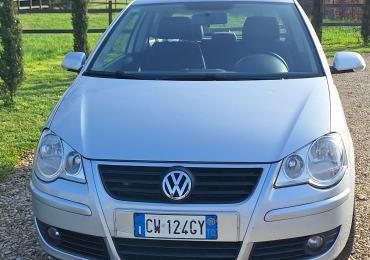 VOLKSWAGEN Polo 1.2 Confortline