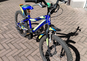 Vendesi bicicletta bambino