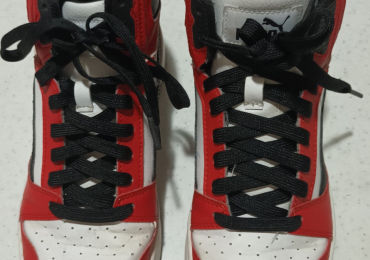 Sneakers Rebound V6 Mid della Puma