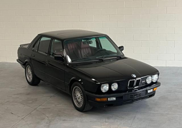 BMW SERIE M M5 E