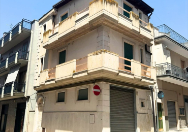 PALAZZO IN VENDITA A ALTAMURA