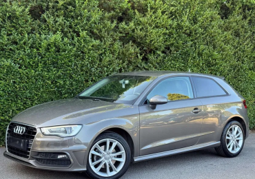 Audi A3 1.6 TDi S-Line+NAVI+XENON
