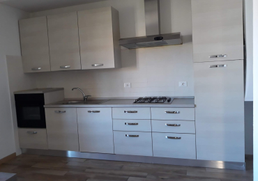 AFFITTO FIRENZE CAMPO DI MARTE 4 VANI 2 BAGNI BALCONE NO CONDOMINIO