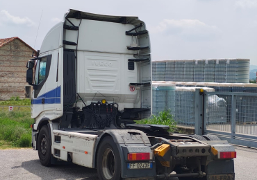 trattore stradale iveco stralis