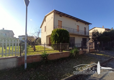 CASTIGLIONE DEL LAGO (PG)