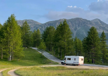 REGALO DI UN CAMPER