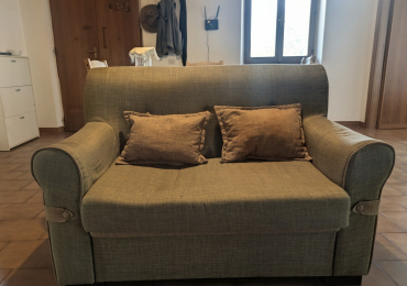 Divanetto nuovo, da 2 persone, divano modello “Love Seat” in tessuto