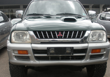 Mitsubishi L200 pick up  double cab 2.5 tdi GLS Special 4wd