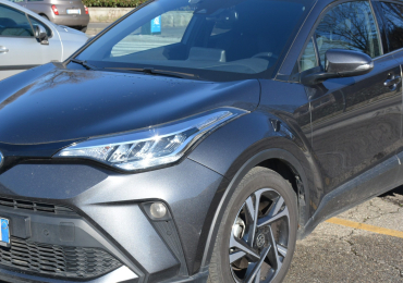 TOYOTA C-HR 1.8 Hybrid E-CVT Trend