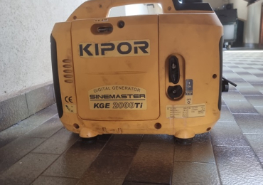Generatore di corrente ad inverter 2000 KVA.
