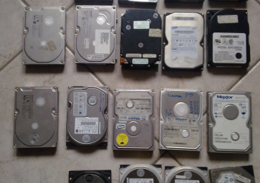 Hard disk Varie capacità e modelli.