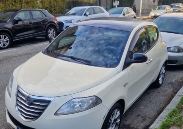 LANCIA YPSILON III serie Platinum