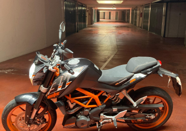 KTM 390 Duke con ABS