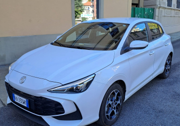 Vendesi auto MG3 Full Hybrid