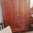 MOBILI E OGGETTI VECCHI E ANTICHI