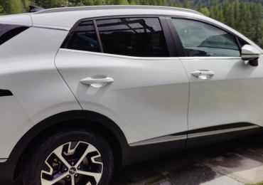 Vendo Bellissima KIA Sportage 1.6  Ibrida / Diesel SOLO 2000 km!