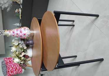 set di due tavolini da salotto