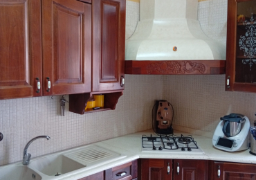 Cucina Arte povera più credenza