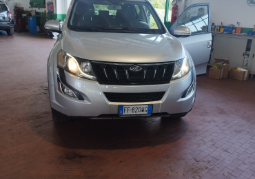 XUV500 MAHINDRA