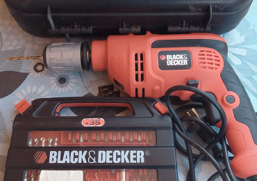 Trapano Black and Decker+set punte complete