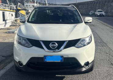 Nissan Qashqai 1.6DCI Tekna 130CV Xtronic E6- Panoramico-Navi-Telecamera