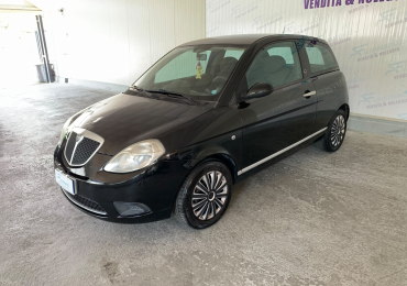 Lancia Ypsilon 1.4 Gpl 77cv