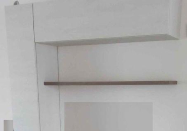 Mobile Sala attrezzata composta da 2 pensili + mensolone