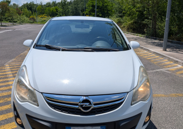 OPEL CORSA 1.3 CDTI 95 CV – 5 PORTE – UNICO PROPRIETARIO