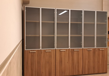 ARREDAMENTO UFFICIO COMPLETO