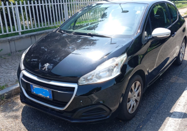Peugeot 208 1.2 Benzina 75 CV – 72.000 km – 2018 – Euro 6