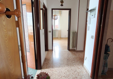 Trilocale arredato Baranzate zona Galeazzi Rho-Fiera Sacco