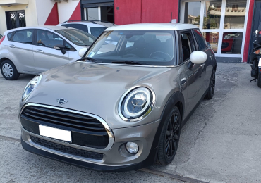 MINI COOPER 1.5 D HYPE AUTOM.