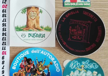 Lotto 5 adesivi vintage
