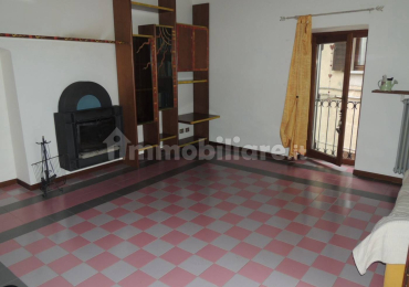 bilocale in cascina ristrutturara