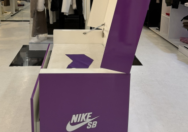 Divano contenitore scatola scarpe XXL fatto a mano