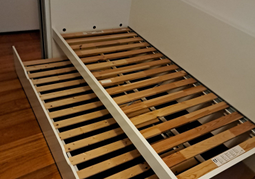 Letto singolo con letto estraibile