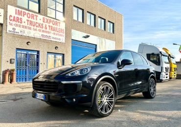 PORSCHE CAYENNE S E- HYBRID 2015