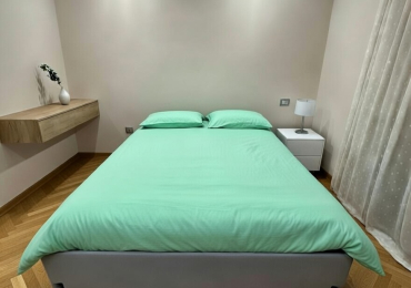 Letto matrimoniale extralong 160×215 + contenitore