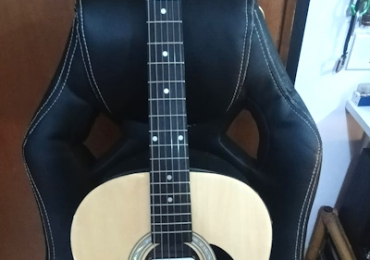 Chitarra acustica Martin Smith