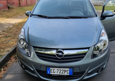 VENDO OPEL CORSA