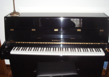 pianoforte verticale Kawai CE-8N